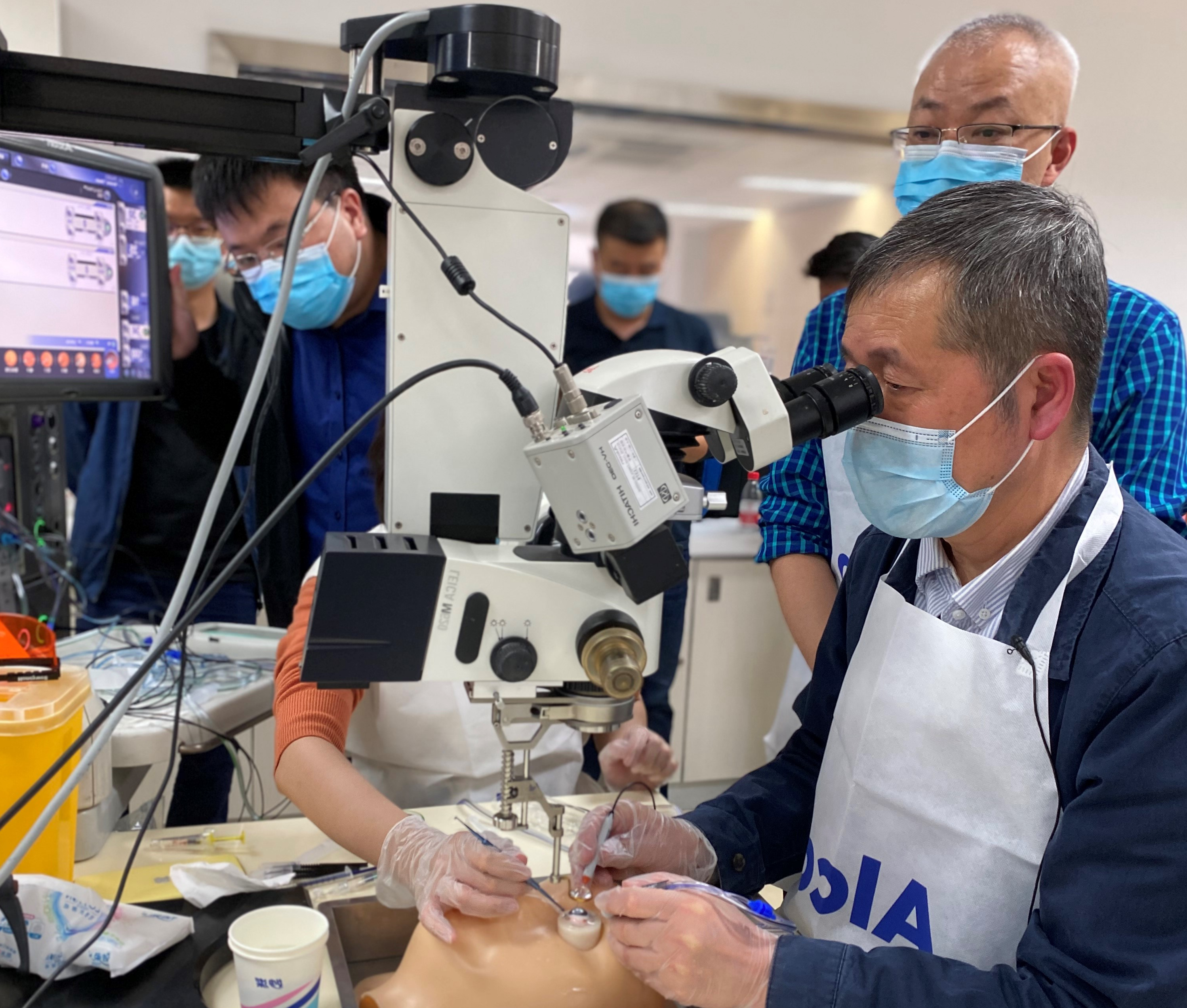 VR Surgery Practice China Chengdu Huaxi Hospital Wetlab